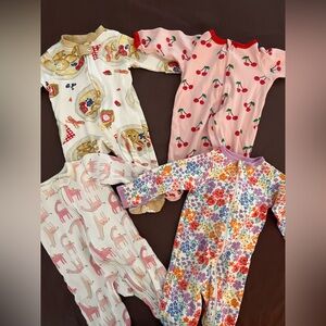 Lot of 4 girls sleepers